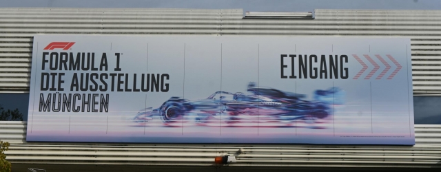 6 Rennwagen, 7 Räume und 400.000 Legosteine  - Formula1